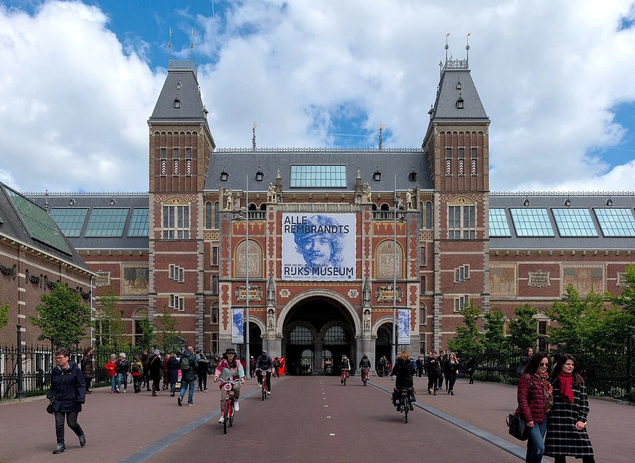 De zuidgevel van het Rijksmuseum in Amsterdam.