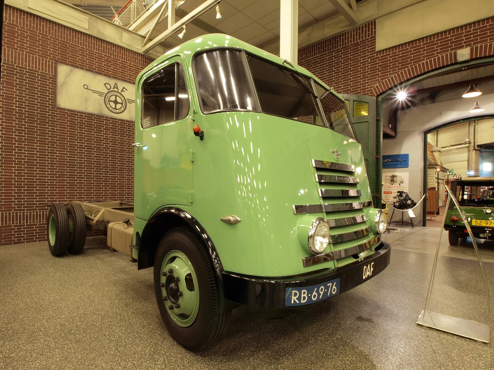DAF D 50-vrachtwagen uit 1950 in het DAF Museum.