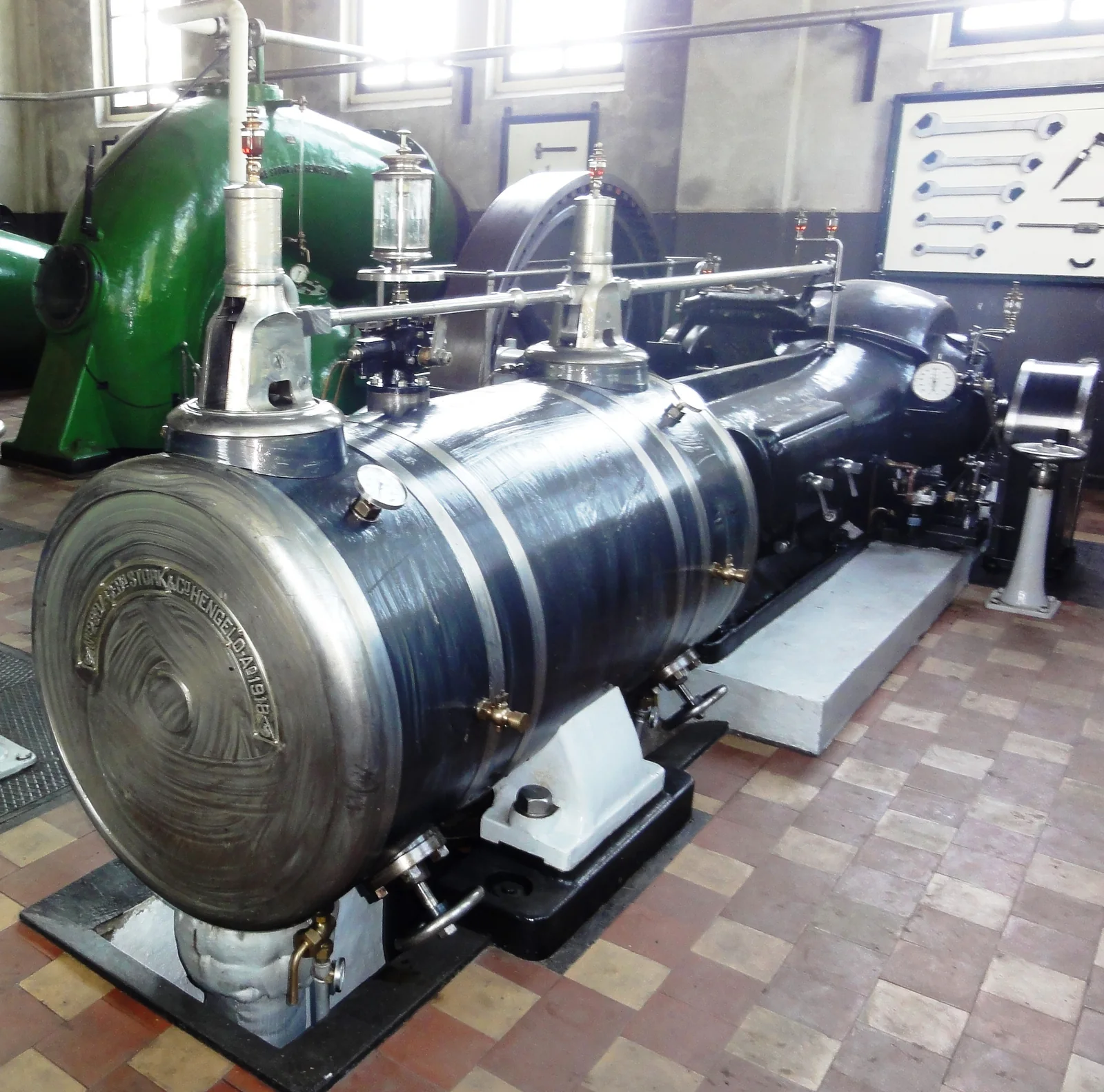Pompmachine / stoommachine Gebr. Stork & Co (een der 2 pompmachines).
