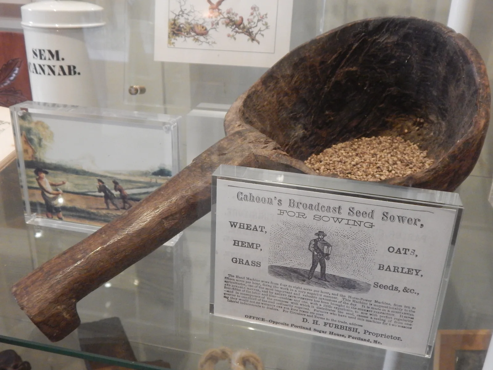 Cahoon's Broadcast Seed Sower (tentoonstellingsvitrine Hash Marihuana & Hemp Museum).