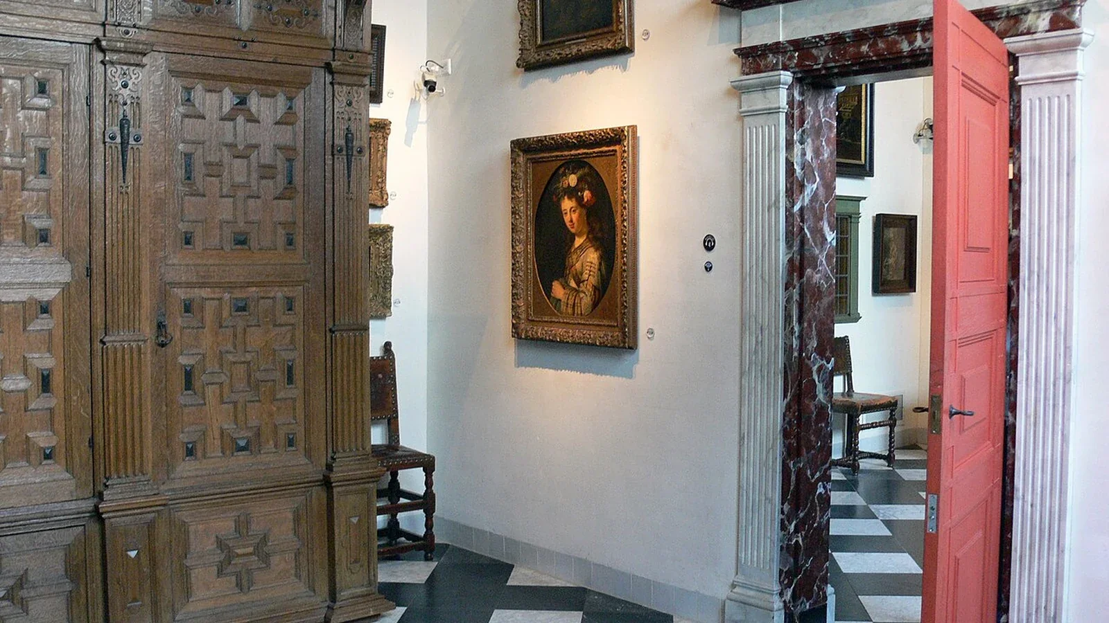 Historisch eingerichteter Raum im Museum Rembrandthuis.