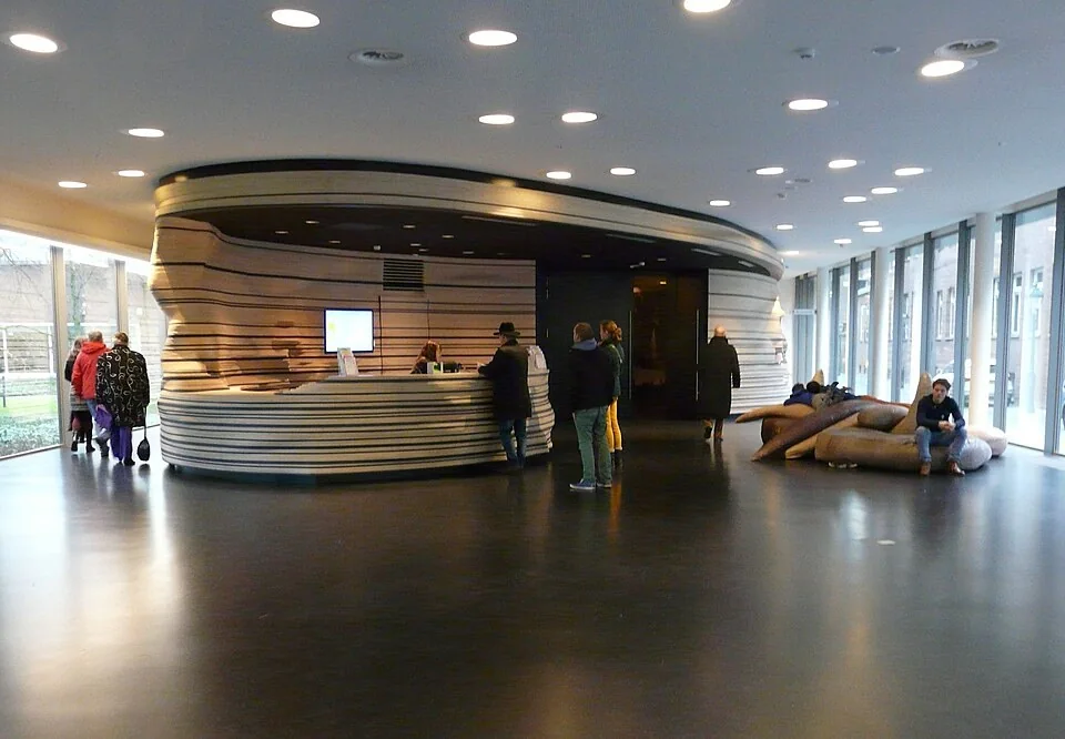 Design Museum Den Bosch, Eingangshalle